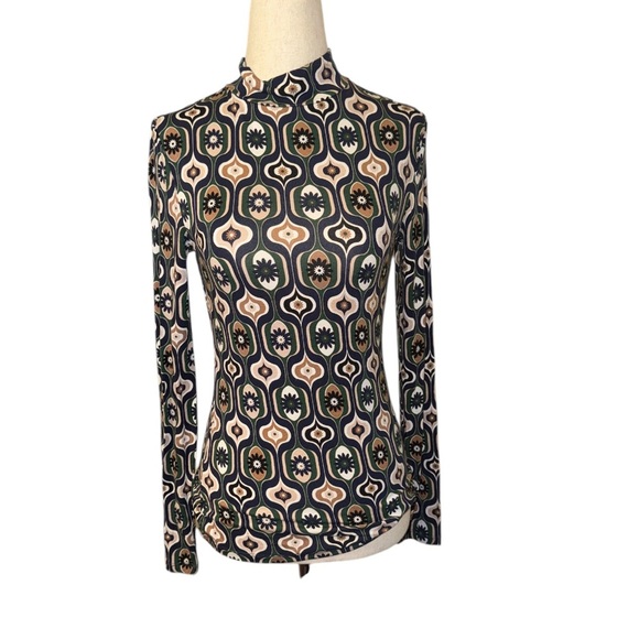 Boden Floral Geometric Patterned Long Sleeved Jersey Top - Picture 1 of 5